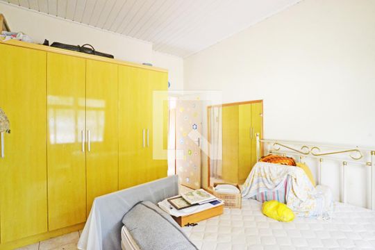Quarto 2 de casa para alugar com 5 quartos, 300m² em Cavalhada, Porto Alegre