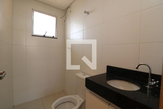 Banheiro de apartamento para alugar com 1 quarto, 35m² em Vila Nova York, São Paulo