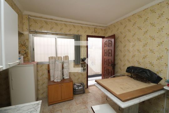 Cozinha de casa à venda com 2 quartos, 125m² em Vila Antonieta, São Paulo