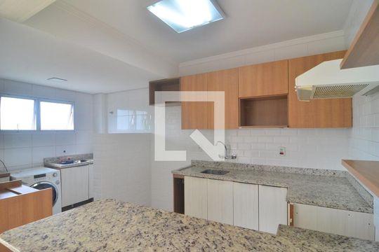 Cozinha de apartamento à venda com 1 quarto, 58m² em Nossa Senhora das Graças, Canoas