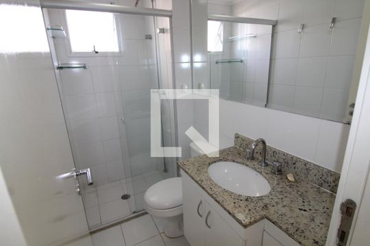 Banheiro de apartamento para alugar com 2 quartos, 90m² em Vila Graciosa, São Paulo