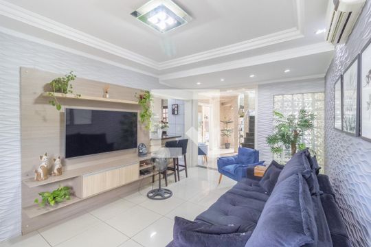 Sala de casa à venda com 4 quartos, 187m² em Harmonia, Canoas