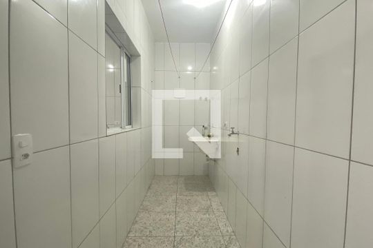Área de Serviço de casa para alugar com 1 quarto, 56m² em Nova Aldeinha, Barueri