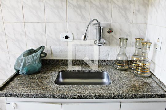Cozinha de apartamento à venda com 2 quartos, 45m² em Jardim Pedro José Nunes, São Paulo