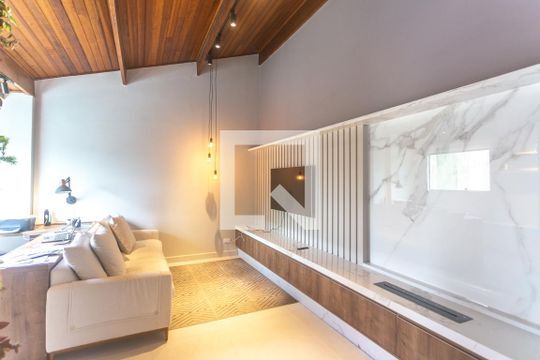Sala de TV de apartamento para alugar com 3 quartos, 202m² em Vila Caminho do Mar, São Bernardo do Campo