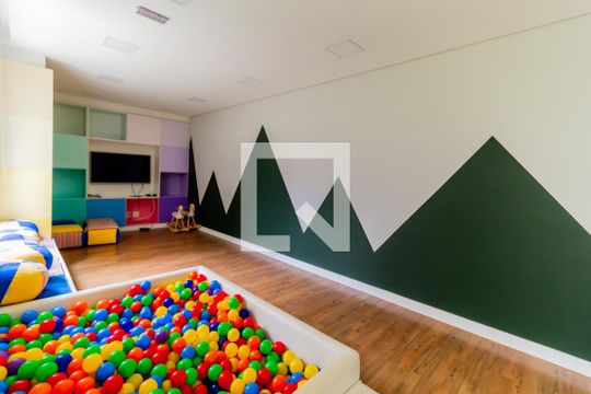 Brinquedoteca de kitnet/studio à venda com 1 quarto, 57m² em Santa Cecilia, São Paulo