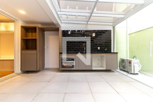 Cozinha de kitnet/studio à venda com 1 quarto, 57m² em Santa Cecilia, São Paulo