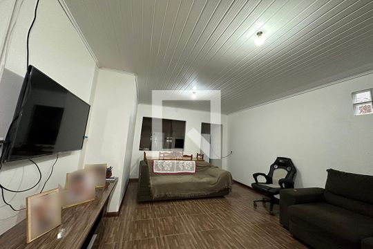 Sala de casa à venda com 3 quartos, 130m² em Rondônia, Novo Hamburgo