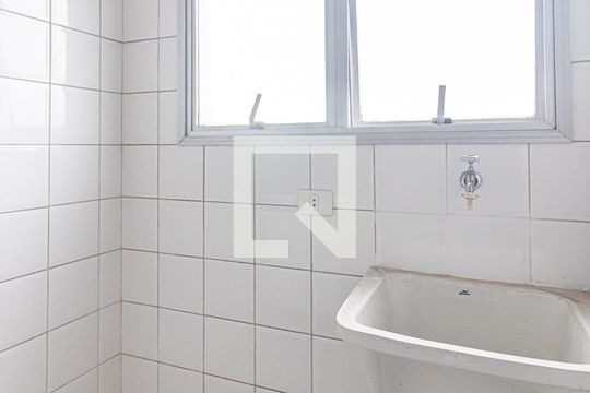 Área de Serviço de apartamento para alugar com 1 quarto, 42m² em Vila Pompéia, São Paulo