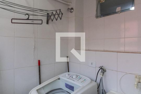 Área de Serviço de apartamento para alugar com 2 quartos, 62m² em Parque Cecap, Guarulhos