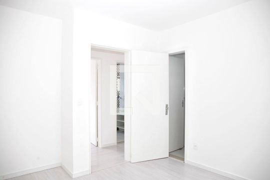Quarto 1 Suíte de apartamento à venda com 2 quartos, 80m² em Jardim Itu, Porto Alegre