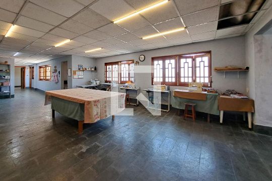Casa à venda com 3 quartos, 417m² em Barcelona, São Caetano do Sul