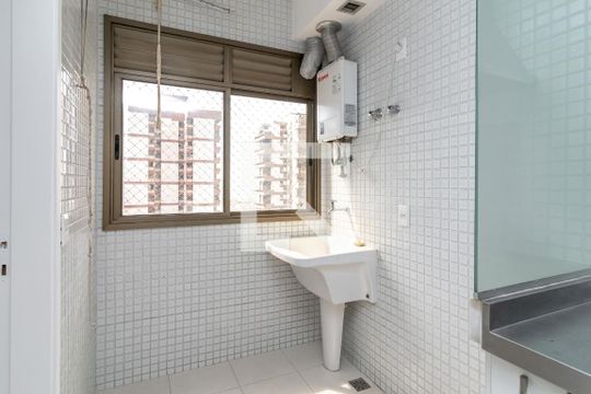 Área de Serviço de apartamento para alugar com 3 quartos, 114m² em Barra da Tijuca, Rio de Janeiro