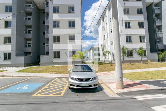 Garagem de apartamento para alugar com 2 quartos, 46m² em Nazare, Belo Horizonte