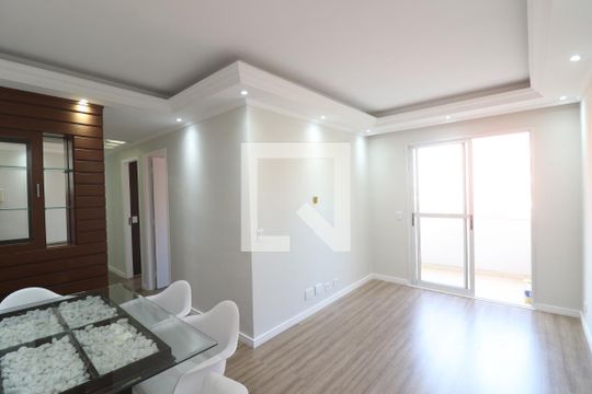 Apartamento para alugar com 2 quartos, 60m² em Parada Inglesa, São Paulo