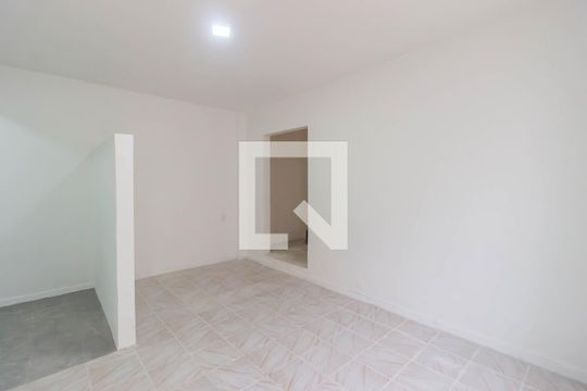 Kitnet de casa para alugar com 1 quarto, 25m² em Vila Butantã, São Paulo