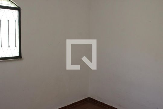 Quarto 1 de casa para alugar com 4 quartos, 243m² em Santa Eugenia, Nova Iguaçu