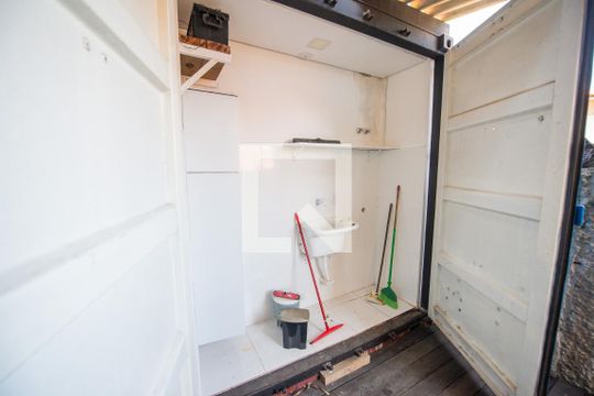 Área de Serviço de casa para alugar com 2 quartos, 40m² em Campos Elíseos, Taubaté