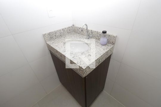 Banheiro de apartamento à venda com 1 quarto, 35m² em Vila Dom Pedro Ii, São Paulo