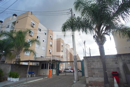 Fachada e portaria de apartamento para alugar com 2 quartos, 58m² em Industrial, Novo Hamburgo
