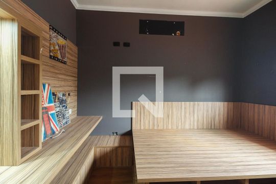 Suíte 1 de casa à venda com 2 quartos, 200m² em Penha de França, São Paulo