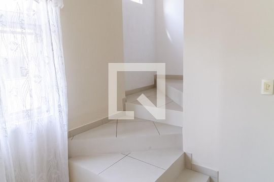 Escada de apartamento à venda com 3 quartos, 182m² em Castelo, Belo Horizonte