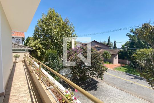 varanda Suíte 1 de casa de condomínio à venda com 4 quartos, 462m² em Alphaville, Santana de Parnaíba