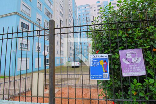 Fachada  de apartamento à venda com 2 quartos, 49m² em Passo das Pedras, Porto Alegre