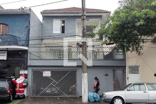 Fachada de casa à venda com 4 quartos, 201m² em Vila Firmiano Pinto, São Paulo