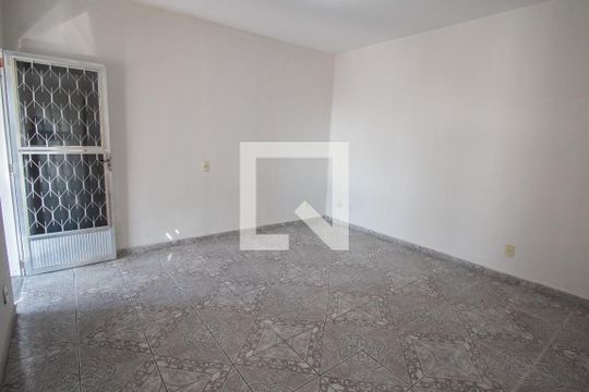 Sala de casa para alugar com 1 quarto, 79m² em Engenho do Porto, Duque de Caxias