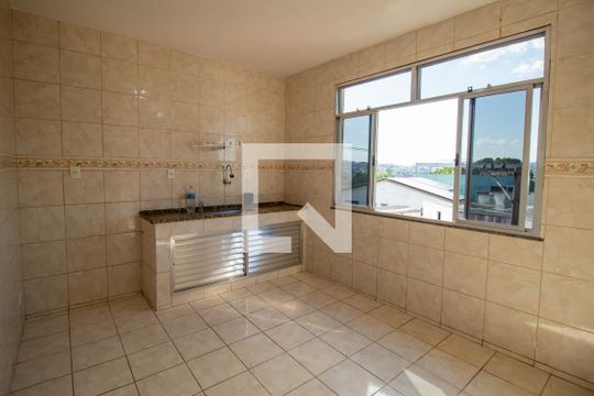 Cozinha de casa para alugar com 1 quarto, 79m² em Engenho do Porto, Duque de Caxias