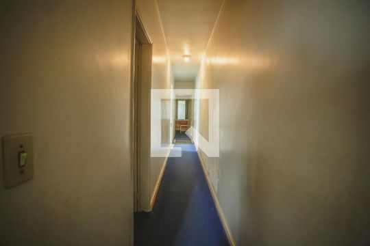 Corredor - Quartos de casa para alugar com 4 quartos, 220m² em Planalto Paulista, São Paulo