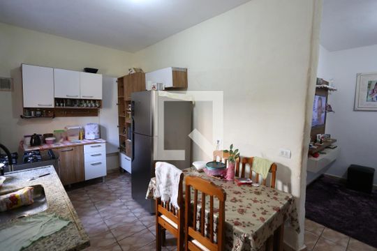 Cozinha de casa à venda com 2 quartos, 100m² em Cangaiba, São Paulo