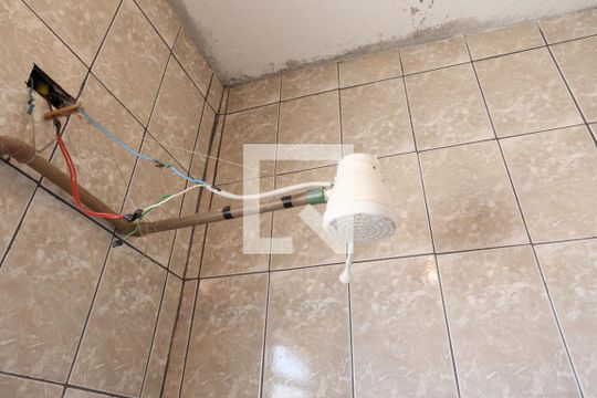 Banheiro de casa à venda com 2 quartos, 100m² em Cangaiba, São Paulo