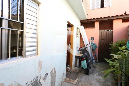 Quintal de casa à venda com 2 quartos, 100m² em Cangaiba, São Paulo