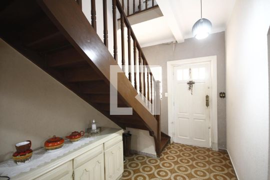 Sala de entrada de casa para alugar com 3 quartos, 140m² em Vila Mariana, São Paulo