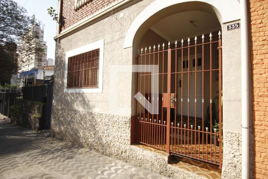Fachada de casa para alugar com 3 quartos, 140m² em Vila Mariana, São Paulo