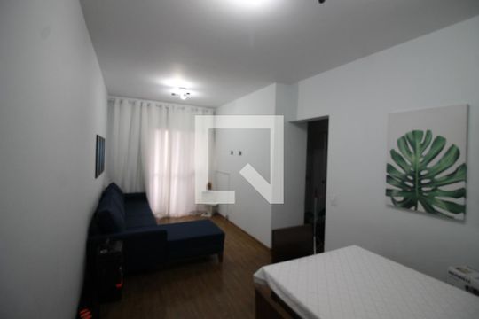 Sala de apartamento à venda com 3 quartos, 81m² em Vila Bertioga, São Paulo