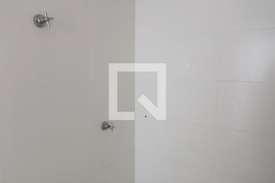 Banheiro de apartamento à venda com 1 quarto, 38m² em Ponte Rasa, São Paulo