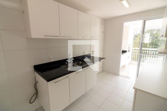 Cozinha de apartamento à venda com 3 quartos, 138m² em Vila Andrade, São Paulo