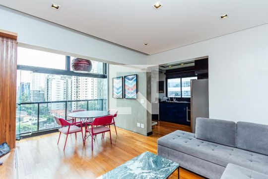 Apartamento para alugar com 1 quarto, 80m² em Vila Olímpia, São Paulo