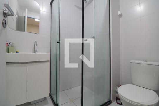 Banheiro de kitnet/studio à venda com 1 quarto, 30m² em Mooca, São Paulo