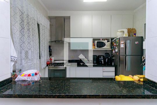 Cozinha de casa à venda com 2 quartos, 75m² em Jardim Brasília, São Paulo
