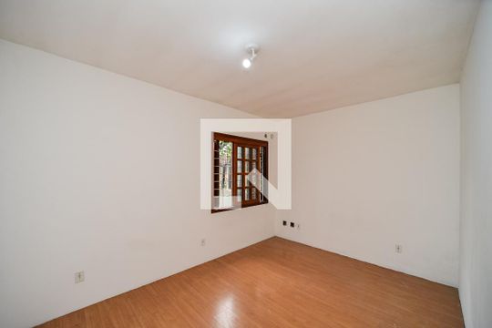 Suíte de casa para alugar com 3 quartos, 650m² em Jardim Itu, Porto Alegre