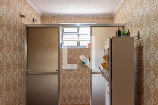 Banheiro 1 de casa à venda com 2 quartos, 186m² em Jardim Progresso, Santo André
