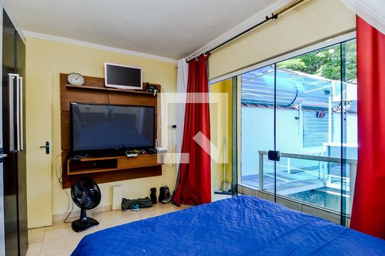 Quarto 2 de casa à venda com 2 quartos, 200m² em Jardim Ansalca, Guarulhos