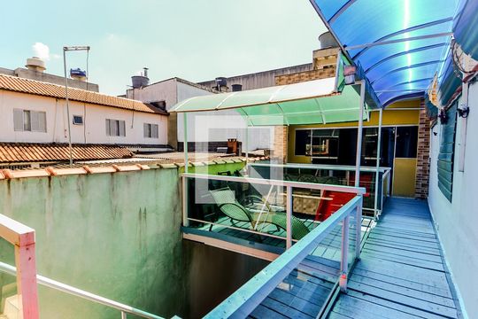 Varanda  de casa à venda com 2 quartos, 200m² em Jardim Ansalca, Guarulhos