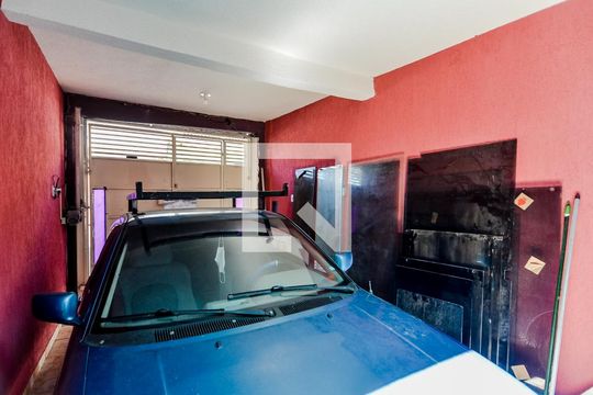 Garagem de casa à venda com 2 quartos, 200m² em Jardim Ansalca, Guarulhos
