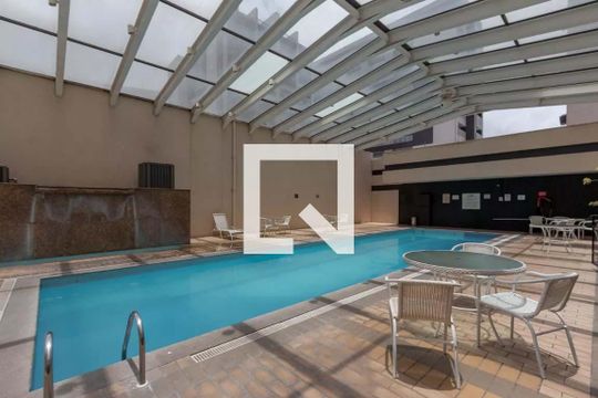 Piscina de apartamento para alugar com 1 quarto, 45m² em Vila Congonhas, São Paulo