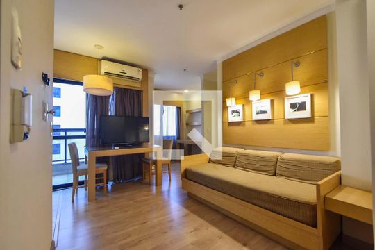 Apartamento para alugar com 1 quarto, 45m² em Vila Congonhas, São Paulo